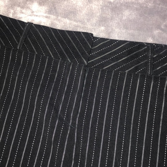 Pinstriped Pencil Skirt - Picture 3 of 5